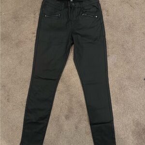 New York & Company Sz 10 Leather Look Tags attached!